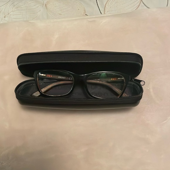Dkny Accessories - DKNY DY4649 3639 53 16 140 black/brown Havana women’s eyeglasses with zip case